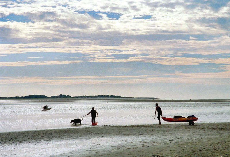 Le canoé peut être un moyen sympathique pour se prommener dans la Baie de Somme