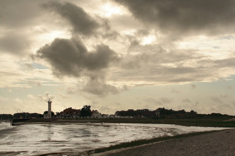 Le phare du hourdel veille sur l´entrée de la baie de Somme
