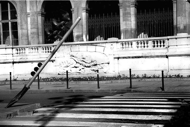 Lyon:sculpture représentant le rhône et la Saône au pied du palais de la bourse.